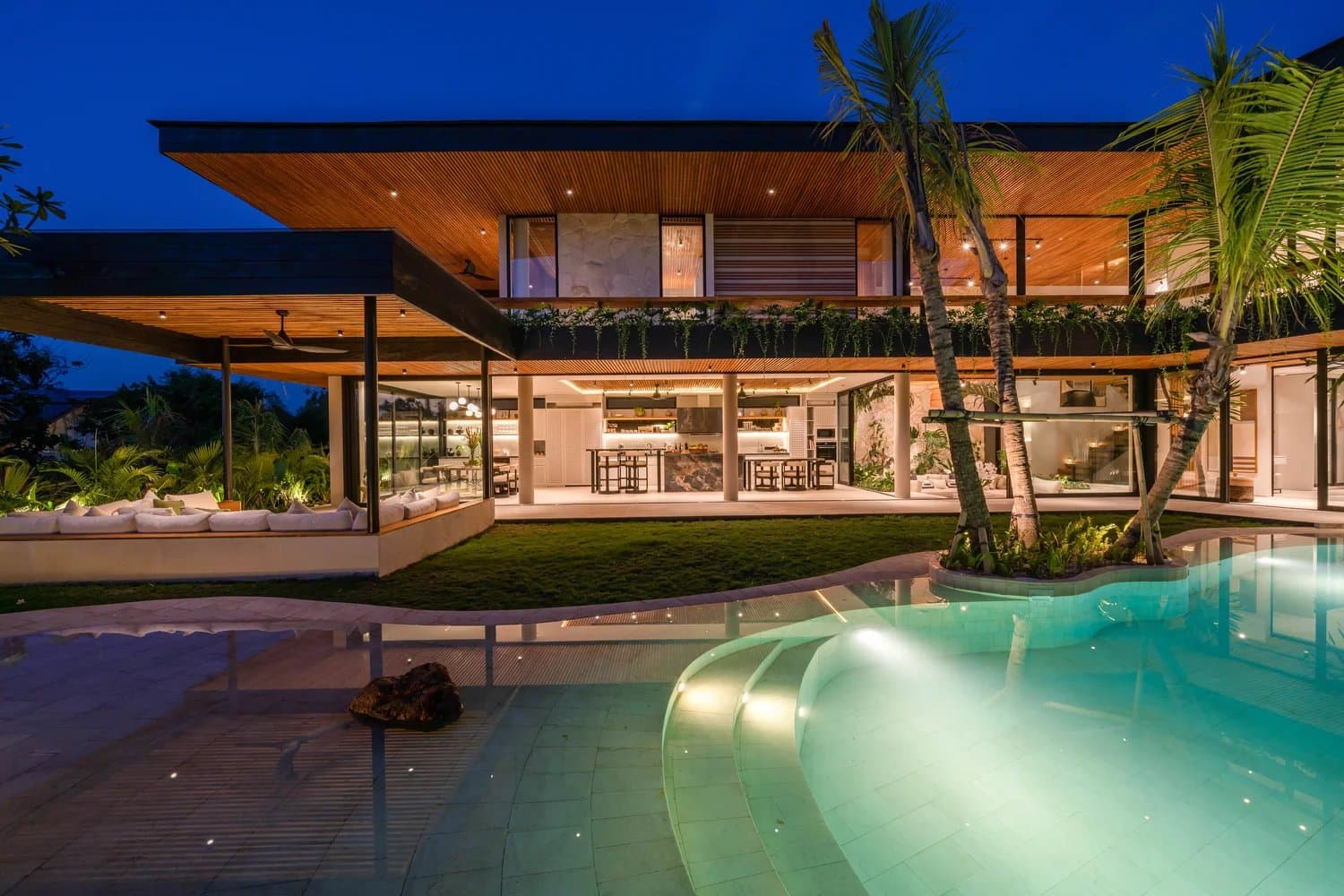 Cocobay — Angle 11