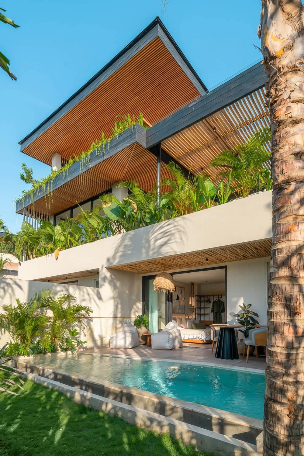 Cocobay — Main Portrait